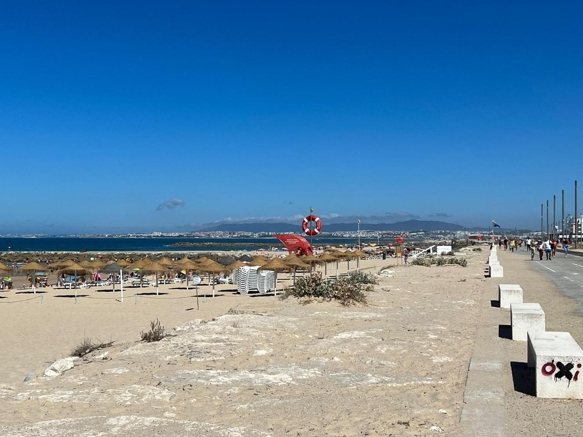 Remarkable 1 Bedroom Apartment Costa de Caparica Exterior foto